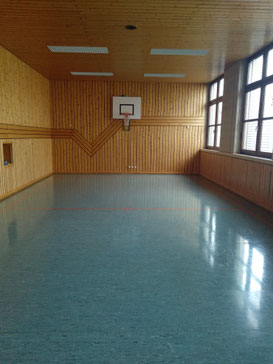 Turnhalle 1